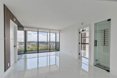 Copropriété à vendre à Aventura, Floride: 2 chambres, 105.72 m2 № 1647325 - photo 14