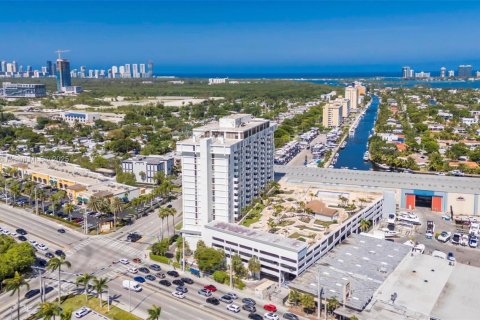 Commercial property in North Miami, Florida № 1857457 - photo 25