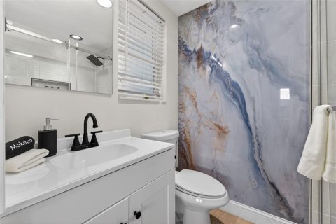 Villa ou maison à vendre à Saint Pete Beach, Floride: 3 chambres, 116.87 m2 № 2322896 - photo 21