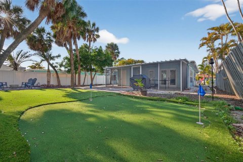 Villa ou maison à vendre à Saint Pete Beach, Floride: 3 chambres, 116.87 m2 № 2322896 - photo 24