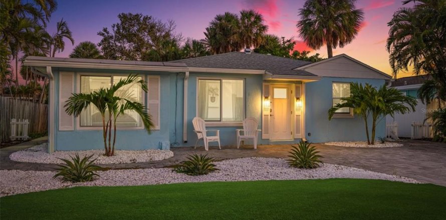 Villa ou maison à Saint Pete Beach, Floride 3 chambres, 116.87 m2 № 2322896