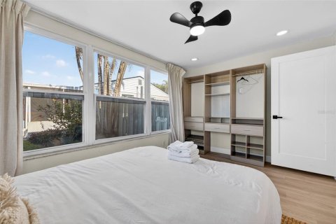 Villa ou maison à vendre à Saint Pete Beach, Floride: 3 chambres, 116.87 m2 № 2322896 - photo 19