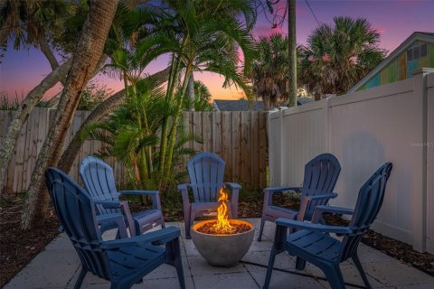 Villa ou maison à vendre à Saint Pete Beach, Floride: 3 chambres, 116.87 m2 № 2322896 - photo 23
