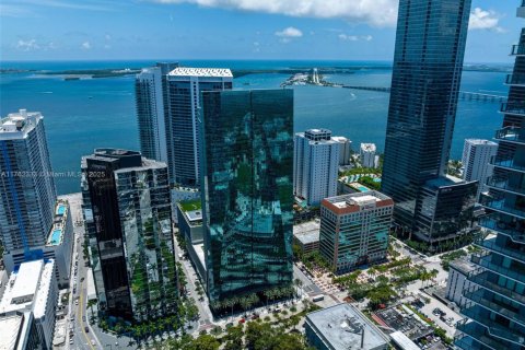 Condo in Miami, Florida, 1 bedroom  № 1692261 - photo 13