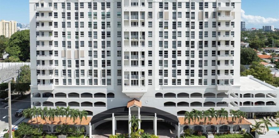 Condo à Miami, Floride, 2 chambres № 1950174