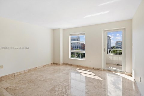 Copropriété à vendre à Miami, Floride: 2 chambres, 95.22 m2 № 1950174 - photo 11