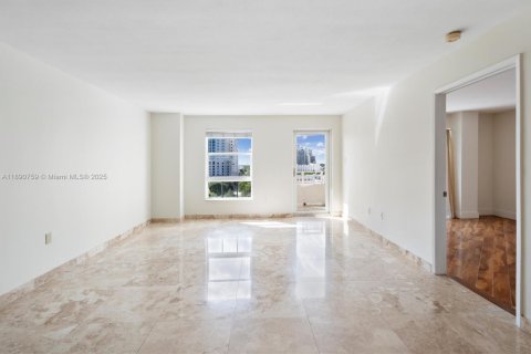Copropriété à vendre à Miami, Floride: 2 chambres, 95.22 m2 № 1950174 - photo 21