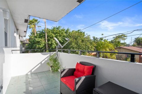 Condo in Pompano Beach, Florida, 2 bedrooms  № 1935874 - photo 14