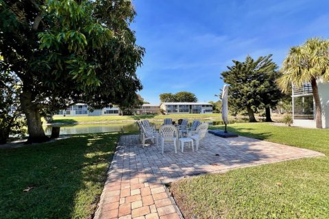 Condo in West Palm Beach, Florida, 2 bedrooms  № 2242321