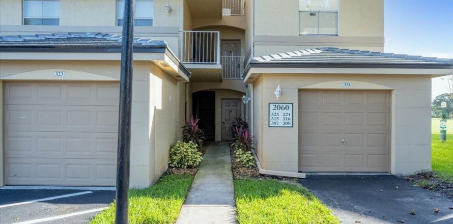 Condo in Wellington, Florida, 2 bedrooms  № 2392403