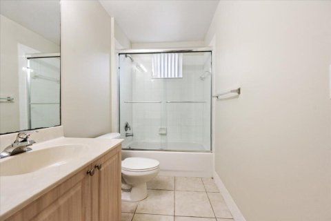 Condo in Wellington, Florida, 2 bedrooms  № 2392403 - photo 20
