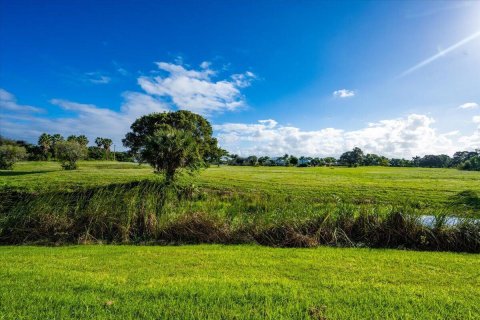 Condo in Wellington, Florida, 2 bedrooms  № 2392403 - photo 22