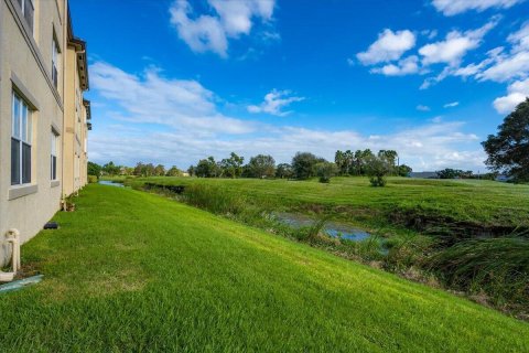 Condo in Wellington, Florida, 2 bedrooms  № 2392403 - photo 23