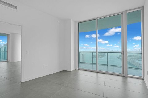 Copropriété à vendre à Miami, Floride: 2 chambres, 123.19 m2 № 2435486 - photo 24