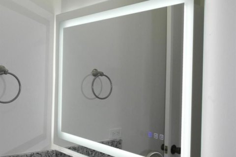 Снять в аренду квартиру в Бока-Ратон, Флорида 3 комнаты, 96.99м2, № 2147385 - фото 11