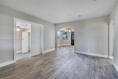 Casa en venta en Hollywood, Florida, 3 dormitorios, 112.6 m2 № 1846104 - foto 26