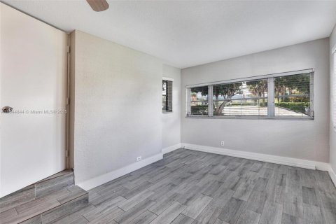 Casa en venta en Hollywood, Florida, 3 dormitorios, 112.6 m2 № 1846104 - foto 23