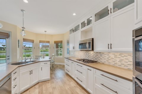 Villa ou maison à vendre à Vero Beach, Floride: 4 chambres, 243.13 m2 № 2249994 - photo 21