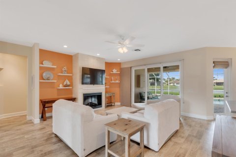 Villa ou maison à vendre à Vero Beach, Floride: 4 chambres, 243.13 m2 № 2249994 - photo 14