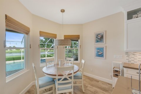 Villa ou maison à vendre à Vero Beach, Floride: 4 chambres, 243.13 m2 № 2249994 - photo 19