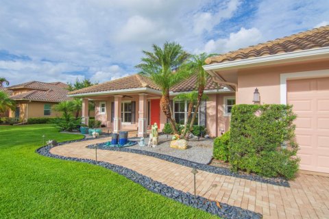 Villa ou maison à vendre à Vero Beach, Floride: 4 chambres, 243.13 m2 № 2249994 - photo 2