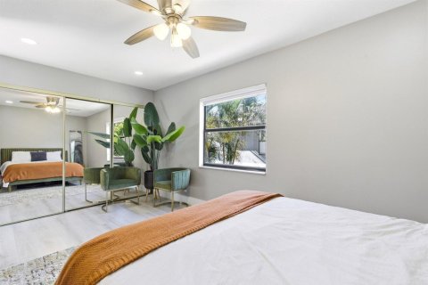 Condo in Boynton Beach, Florida, 2 bedrooms № 2243825 - photo 17