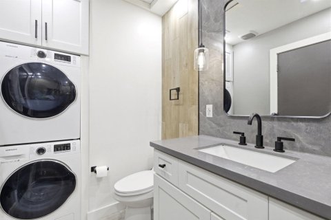 Condo in Boynton Beach, Florida, 2 bedrooms № 2243825 - photo 24