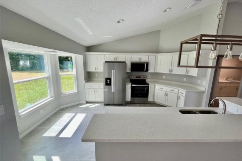 Villa ou maison à louer à Bushnell, Floride: 3 chambres, 162.95 m2 № 1842150 - photo 10