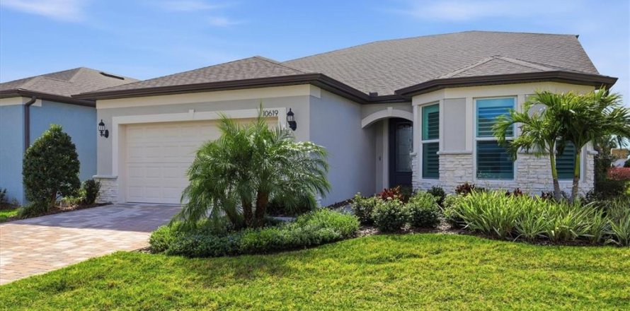 Villa ou maison à Parrish, Floride 3 chambres, 271.18 m2 № 2151736