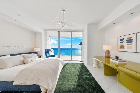 Купить кондоминиум в Санни-Айлс-Бич, Флорида 4 спальни, 302.12м2, № 2056985 - фото 25