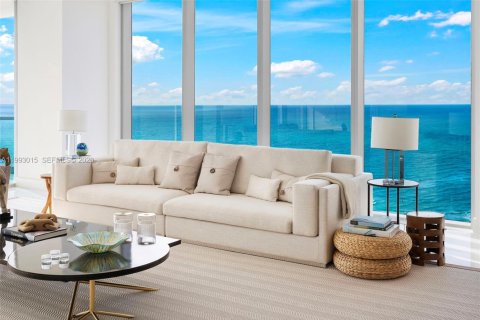 Купить кондоминиум в Санни-Айлс-Бич, Флорида 4 спальни, 302.12м2, № 2056985 - фото 18