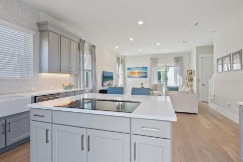 Touwnhouse à vendre à Sarasota, Floride: 3 chambres, 225.1 m2 № 2099723 - photo 16