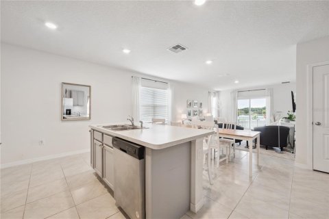 Casa en alquiler en Tavares, Florida, 3 dormitorios, 149.94 m2 № 2209994 - foto 8