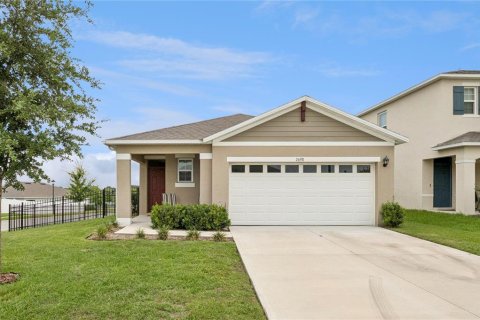 Casa en alquiler en Tavares, Florida, 3 dormitorios, 149.94 m2 № 2209994 - foto 2