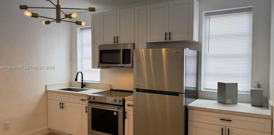 Квартира в Майами, Флорида 2 спальни, 200.76м2 № 2002464