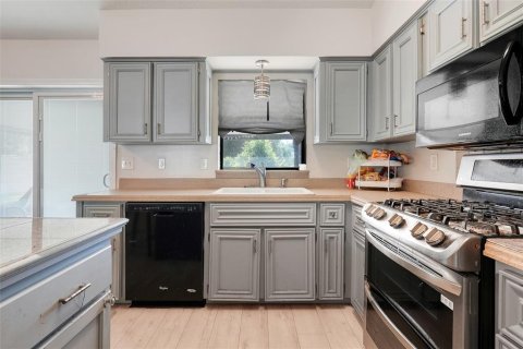 Casa en venta en Mascotte, Florida, 3 dormitorios, 117.06 m2 № 2224387 - foto 12