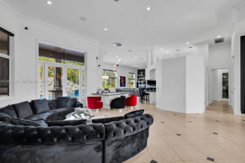 Villa ou maison à vendre à Davie, Floride: 5 chambres, 383.69 m2 № 2082424 - photo 25