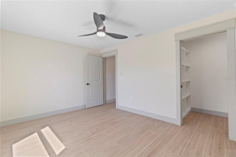 Villa ou maison à vendre à Port Charlotte, Floride: 3 chambres, 189.33 m2 № 2224408 - photo 9