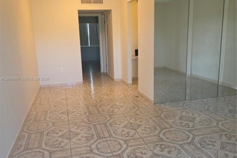 Copropriété à vendre à Miami Gardens, Floride: 1 chambre, 61.32 m2 № 2066450 - photo 2