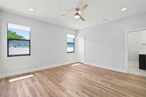 Villa ou maison à vendre à Clearwater, Floride: 3 chambres, 128.48 m2 № 2138676 - photo 16