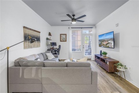 Condo in Tampa, Florida, 1 bedroom № 2106131 - photo 6