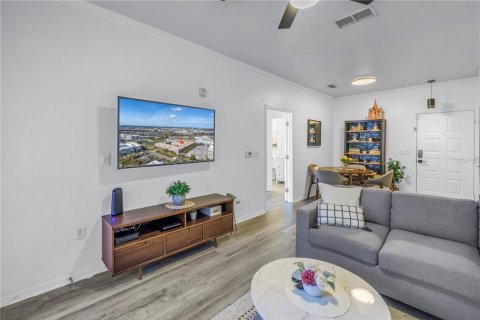 Condo in Tampa, Florida, 1 bedroom № 2106131 - photo 5