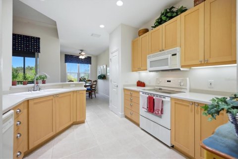 Copropriété à vendre à Sarasota, Floride: 3 chambres, 182.92 m2 № 2400167 - photo 8