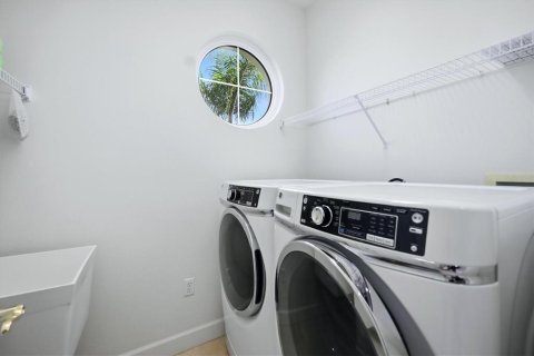 Copropriété à vendre à Sarasota, Floride: 3 chambres, 182.92 m2 № 2400167 - photo 27