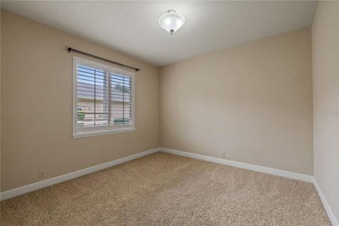 House in Land O' Lakes, Florida 4 bedrooms, 340.3 sq.m. № 2105326 - photo 19