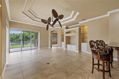 House in Land O' Lakes, Florida 4 bedrooms, 340.3 sq.m. № 2105326 - photo 30