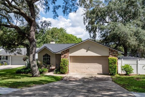 House in Sanford, Florida 3 bedrooms, 138.98 sq.m. № 2319196