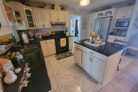 Casa en venta en Bradenton, Florida, 3 dormitorios, 185.06 m2 № 797107 - foto 3