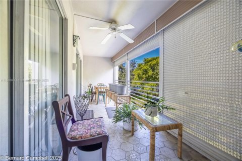 Condo in Coconut Creek, Florida, 2 bedrooms  № 1889623 - photo 20