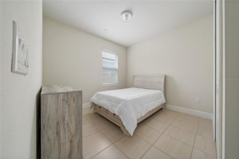 Casa en venta en Kissimmee, Florida, 4 dormitorios, 171.87 m2 № 1918374 - foto 7